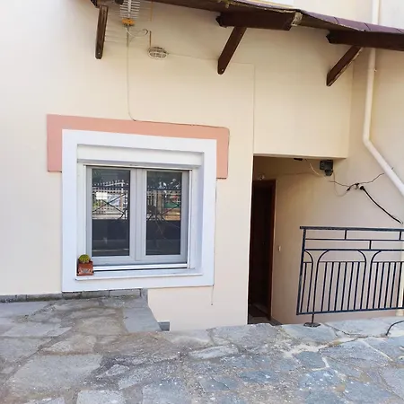 Mare Неа-Перамос