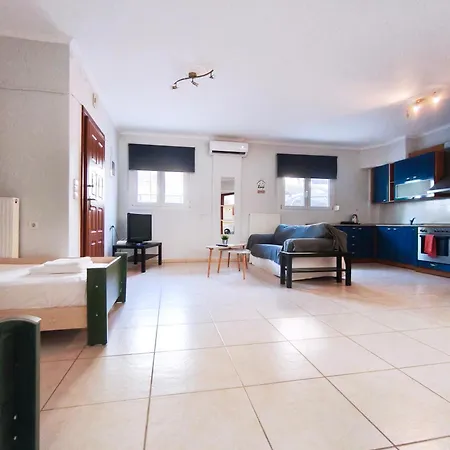Mare Apartament Néa Péramos