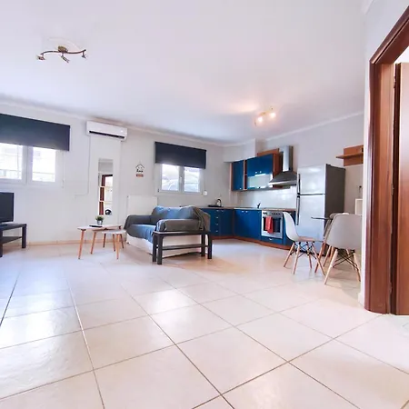 Mare Apartment Néa Péramos