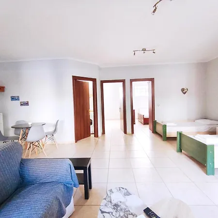 Mare * Néa Péramos