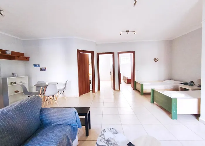 Mare * Néa Péramos