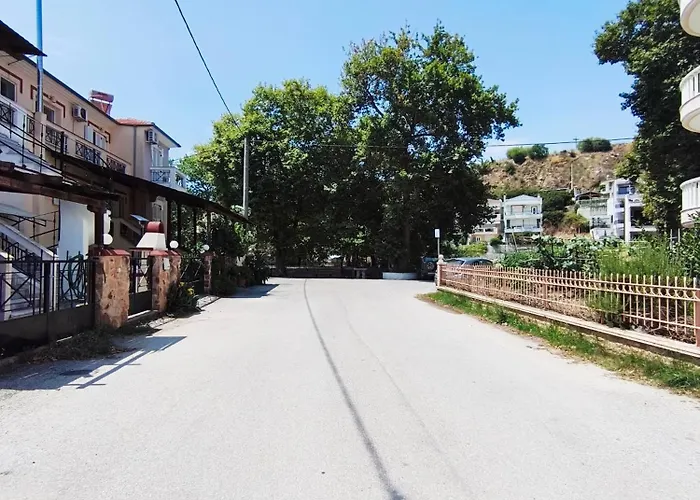 Mare * Néa Péramos